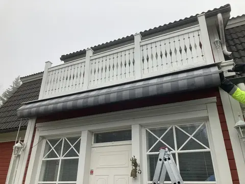Katon kanssa sävyyn Katon kanssa sävyyn
